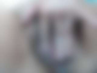 Live cam show with Elizabeth-Wild - Granny on Camming Site
