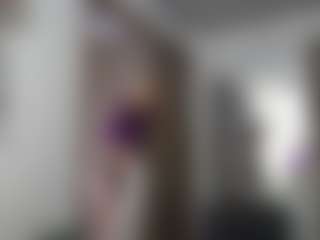 luc11m0r3's Live Sex Cam Show