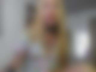 luc11m0r3's Live Sex Cam Show
