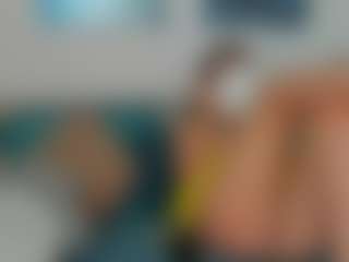 SonyaVlad's Live Sex Cam Show