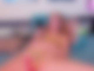 Live cam show with SonyaVlad - Blue Eyes on realtime-chat