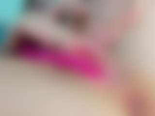 Live cam show with SonyaVlad - Blue Eyes on Camming Site