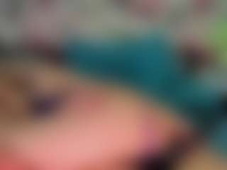 Live cam show with SonyaVlad - Blue Eyes on Camsoda
