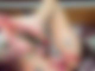 Live cam show with AlexissNight - Green Eyes on Camsoda
