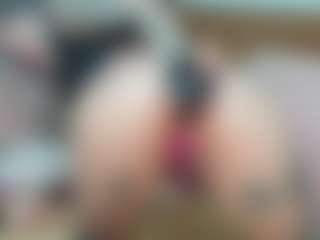 AlexissNight's Live Sex Cam Show