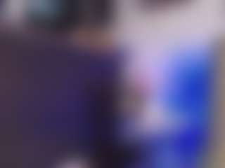 Live cam show with antonella-mu - Green Eyes on EXY