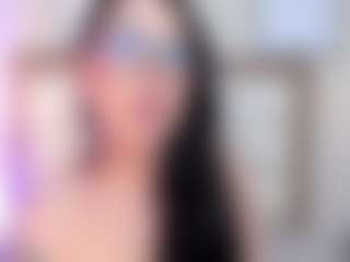 EmilyWatsonn's Live Sex Cam Show