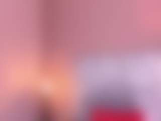 EmilyWatsonn's Live Sex Cam Show