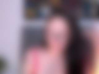 EmilyWatsonn's Live Sex Cam Show