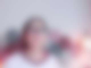 EmilyWatsonn's Live Sex Cam Show
