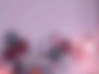 EmilyWatsonn's Live Sex Cam Show