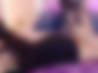 Live cam show with Daleshka - Bedroom on CamSodaAdn