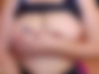 Live cam show with Daleshka - Big Tits on Chatstar