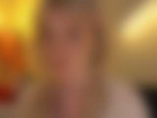 Live cam show with ELLIE - Spank Blonde Hair on fapnchat