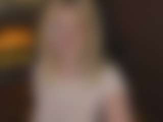 Live cam show with ELLIE - Cosplay Curvy on camwithhim.com