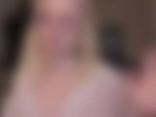Live cam show with ELLIE - Cosplay Curvy on Big Tits