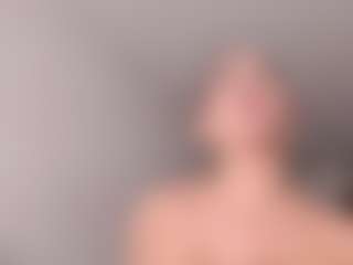 Live cam show with AlanaQuispe - Anal Toys on Uber Horny