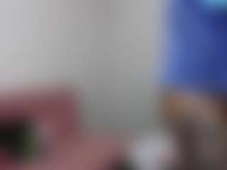 Live cam show with PenelopeHott - Red Hair on Camsoda