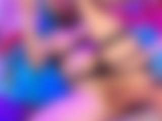 Live cam show with AliceBenet - Fucking on Camsoda