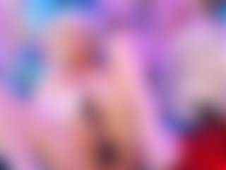 Live cam show with AliceBenet - Public Red Hair on Camming Site