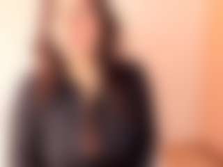 Live cam show with Katalinabrown87 - Middle Aged on Cam Slut