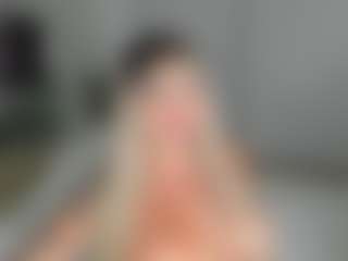 Live cam show with Rouse-hallberg - Asian Curvy on Chatstar