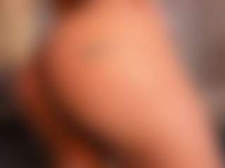 Rouse-hallberg's Live Sex Cam Show
