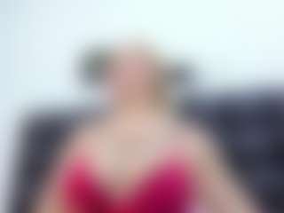 SABRINA-MED MILF webcam performer live streaming