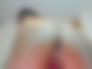 Live cam show with SEXIROSE - Phatass on hornycams.live