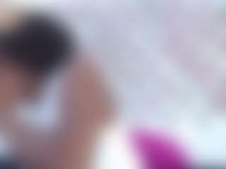 Live cam show with tiifanny-goomez - Robe on fapnchat