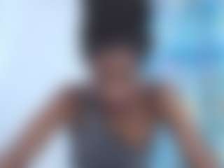Live cam show with tiifanny-goomez - Thong on CamSextacy