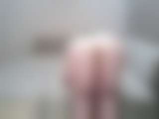 betty1's Live Sex Cam Show