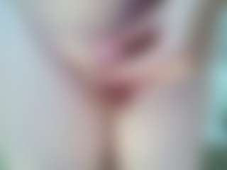 betty1's Live Sex Cam Show