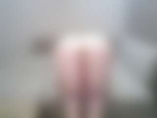 betty1's Live Sex Cam Show