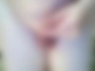 betty1's Live Sex Cam Show