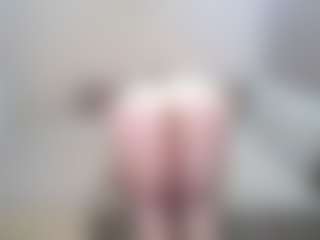 betty1's Live Sex Cam Show