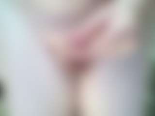 betty1's Live Sex Cam Show