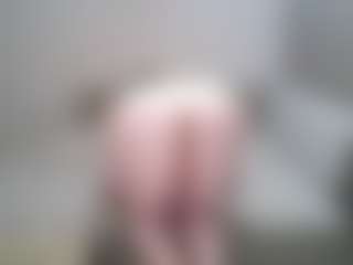 betty1's Live Sex Cam Show