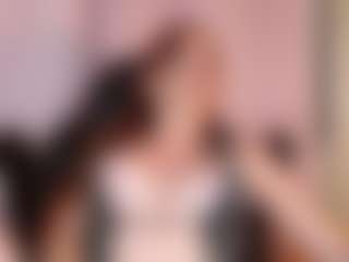 LiillyRousse's Live Sex Cam Show