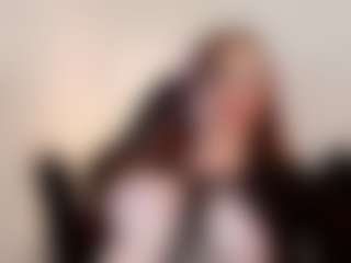 LiillyRousse's Live Sex Cam Show