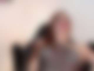 LiillyRousse's Live Sex Cam Show