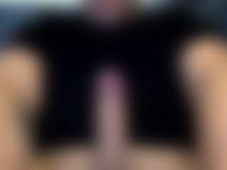 Cranzo13's Live Sex Cam Show