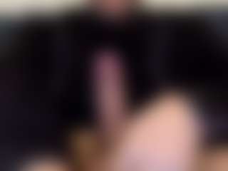 Cranzo13's Live Sex Cam Show