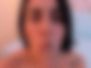 Live cam show with Helen Monroy - Average on Camsoda
