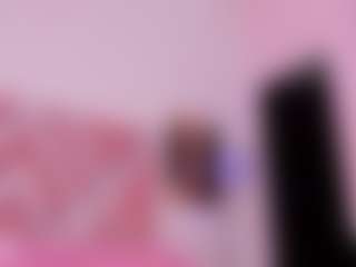 Live cam show with Helen Monroy - Small Ass on studioflirtlive.com