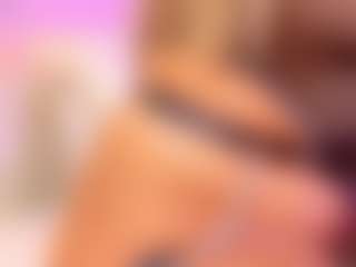 Live cam show with alison-collins - Garter on Camsoda