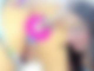 Live cam show with Daki-Ume - Pornstar Cosplay on madthumbs
