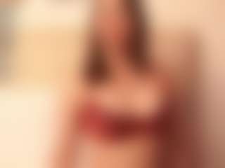 Live cam show with CassieHilton - Bedroom Red Hair on Camsoda