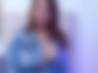 Live cam show with CassieHilton - Middle Aged on camtv