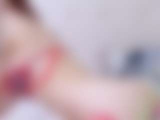 Live cam show with CassieHilton - Red Hair on livesuperchat.net